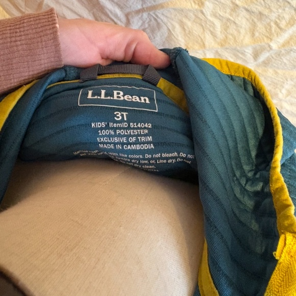 LL Bean kids airlight full-zip hoodie 3T, jacket - Picture 6 of 10